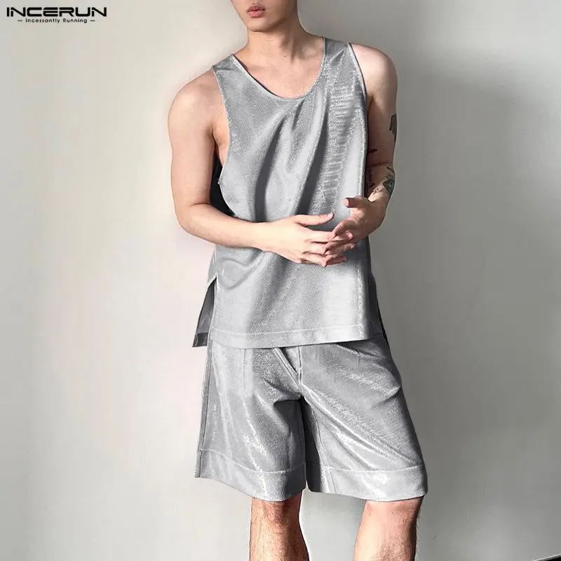 Mens Fashion Casual - INCERUN ชุดผู้ชาย เสื้อกล้ามคอกลมแขนกุด ผ้ามันเงา กางเกงขาสั้น ชุดสองชิ้น