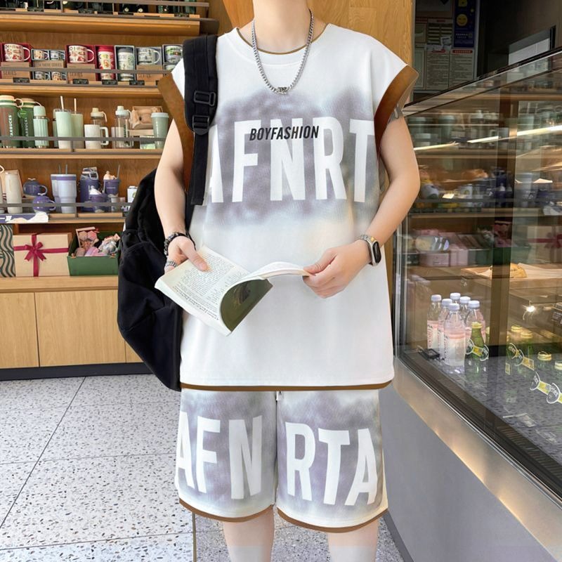 Men'S Fashion Plus - ชุดเสื้อกั๊กและกางเกงขาสั้นหลวมๆ สำหรับผู้ชายไซส์ใหญ่ แฟชั่นวัยรุ่น สไตล์ลำลองใหม่ หล่อเท่ ชุดสองชิ้น