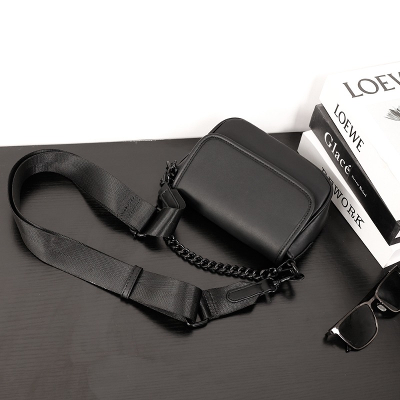 กระเป๋าคาดลำตัวผู้ชาย ดีไซน์แฟ - Fashion Harness Men บทวิจารณ์และราคา