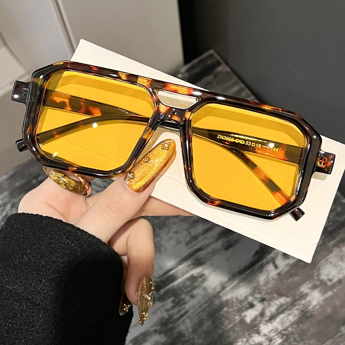 แว่นกันแดดทรงสี่เหลี่ยมแบบเรโท - Men'S Fashion Glasses บทวิจารณ์และราคา