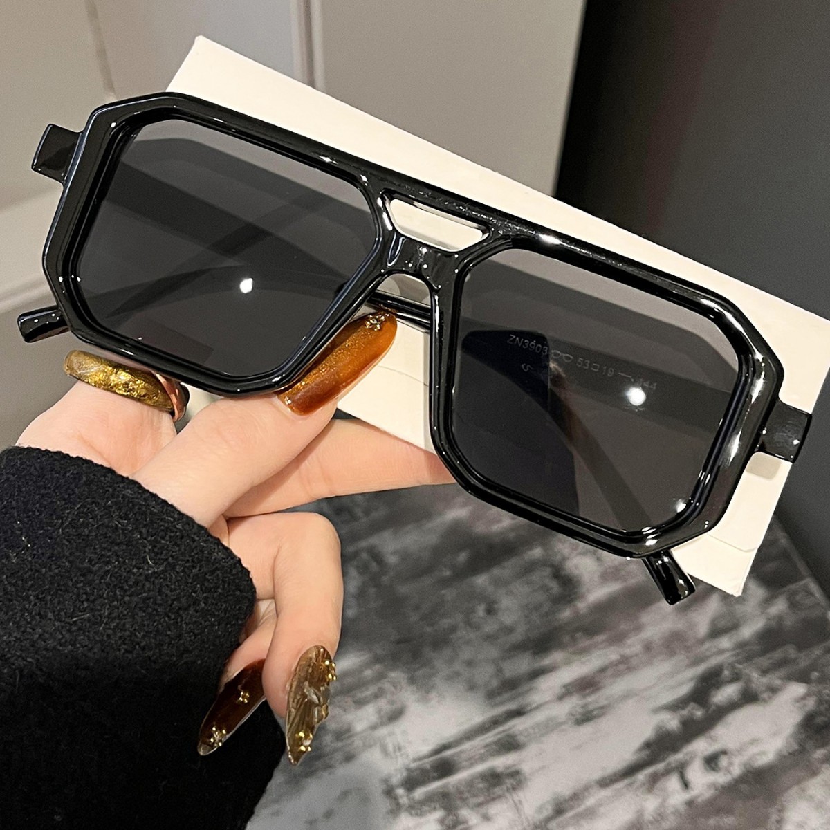 แว่นกันแดดทรงสี่เหลี่ยมแบบเรโท - Men'S Fashion Glasses บทวิจารณ์และราคา